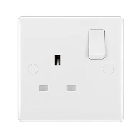 British General 800 Series 13A White Single Switched Socket 1 Gang SP 821