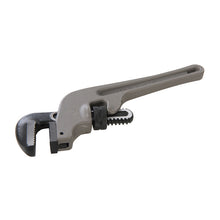 Dickie Dyer-Slanting Aluminium Pipe Wrench